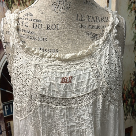 Magnolia Pearl Poplin Clementine Slip 176, True, OS - Picture 2 of 13